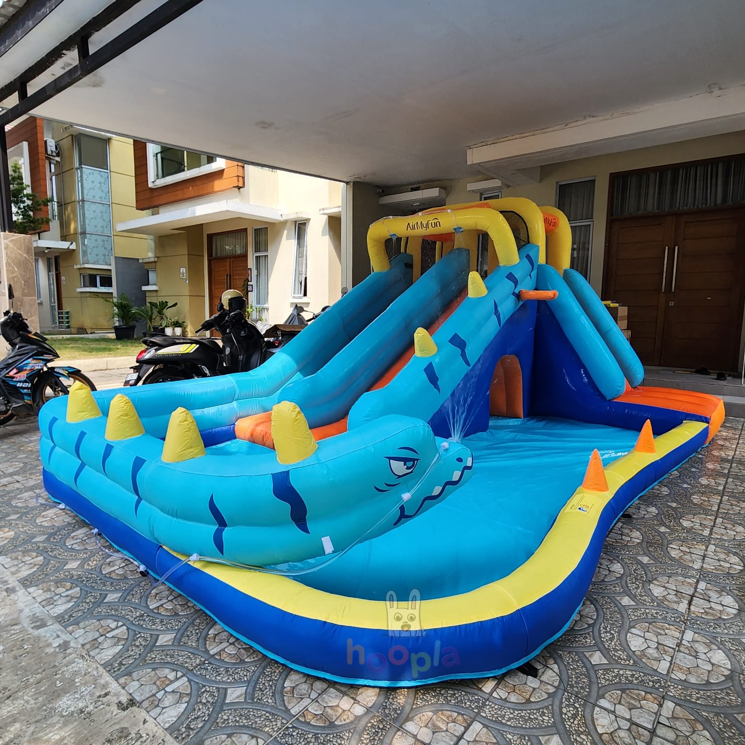 BLUE DRAGON DOUBLE SLIDES WATER BOUNCY