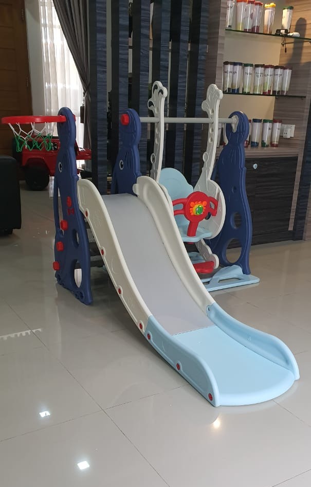 THE CIRCUS SEAL SLIDE AND SWING (BLUE)