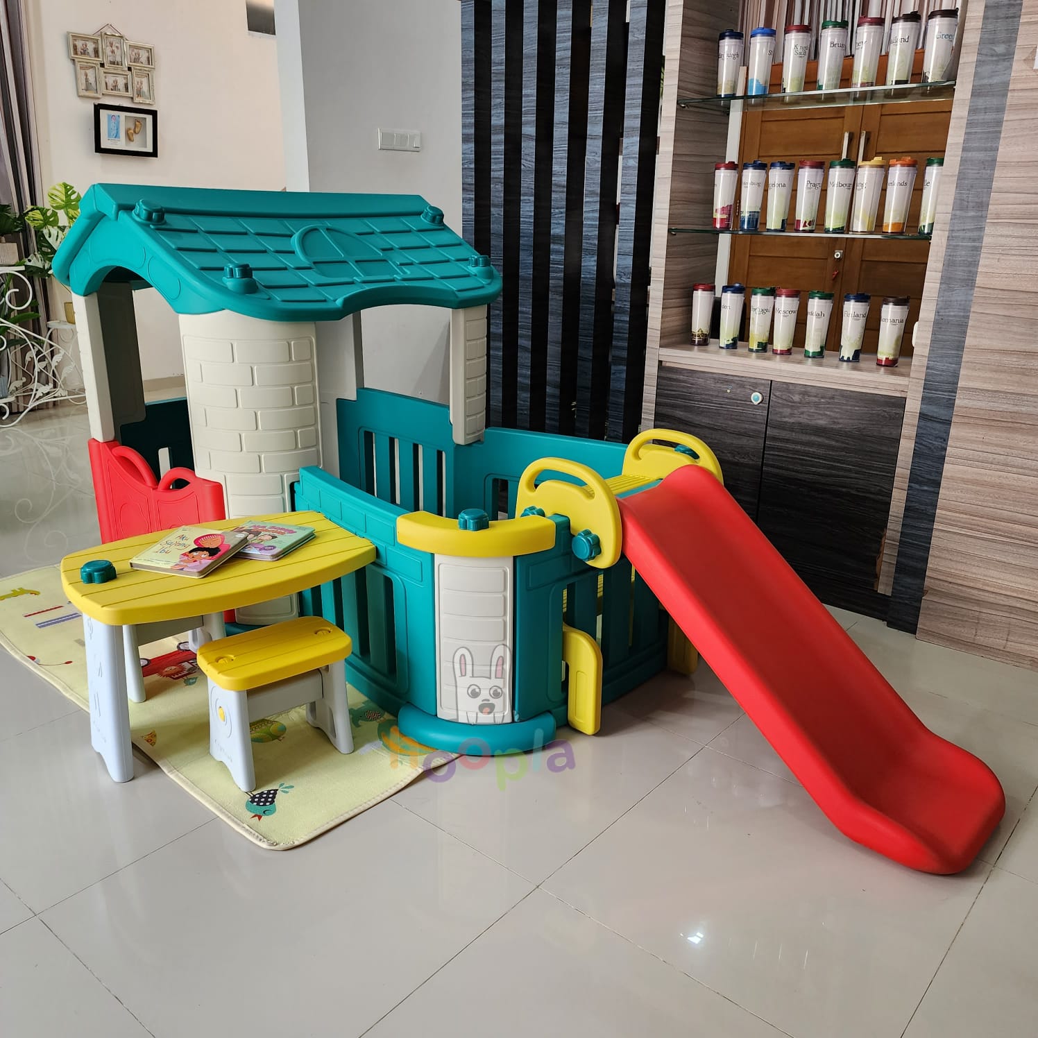 BIG HAPPY PLAYHOUSE WITH 2PLAY ACTIVITIES